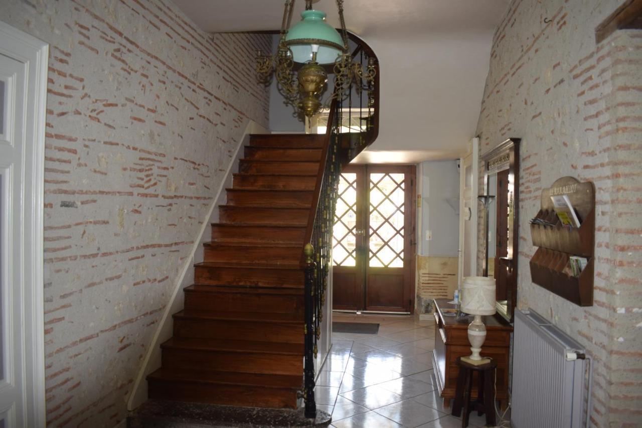Domaine Le Baraillot, Chambres Et Repas D'Hotes, Soiree Etape Aiguillon Buitenkant foto